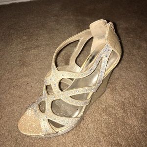 champagne sparkle wedges